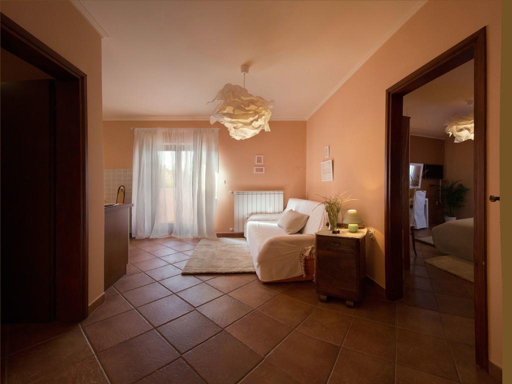 Apartment Duketis Ровин Екстериор снимка