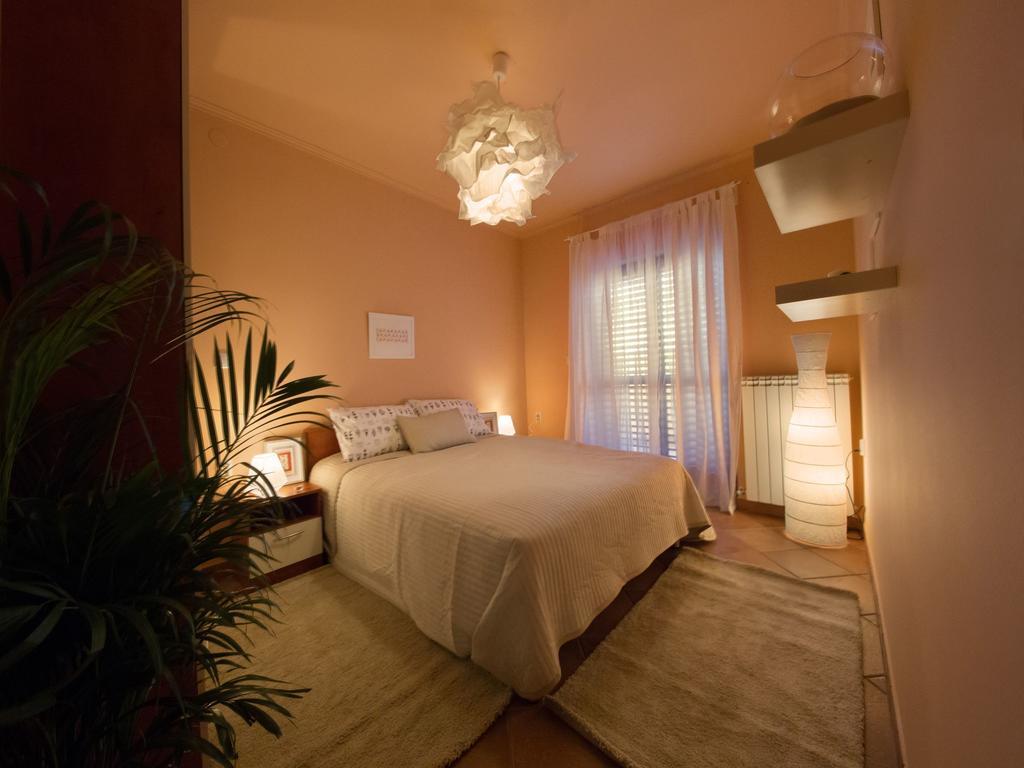 Apartment Duketis Ровин Екстериор снимка